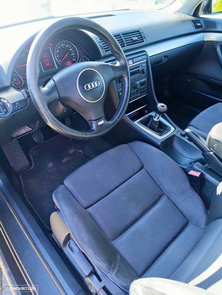 Audi A4 Avant 1.9 TDI multitronic S-Line - 4