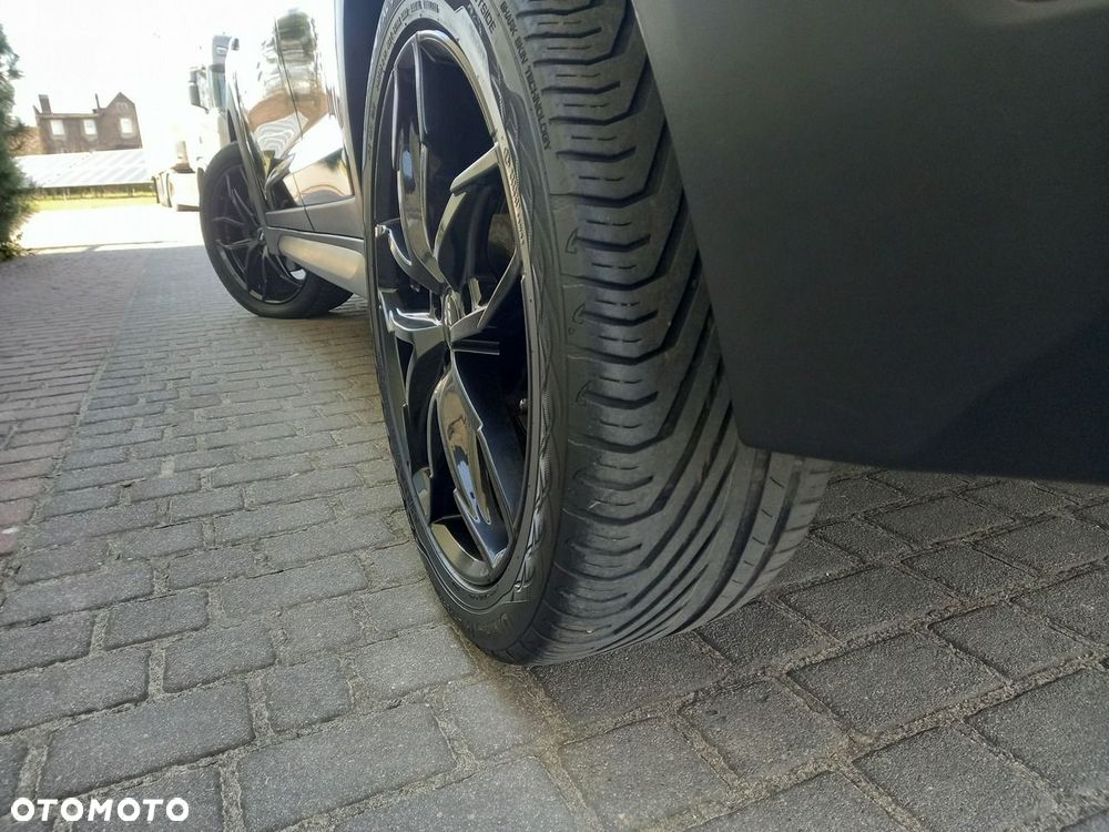 Hyundai Tucson blue 1.7 CRDi 2WD Trend - 10