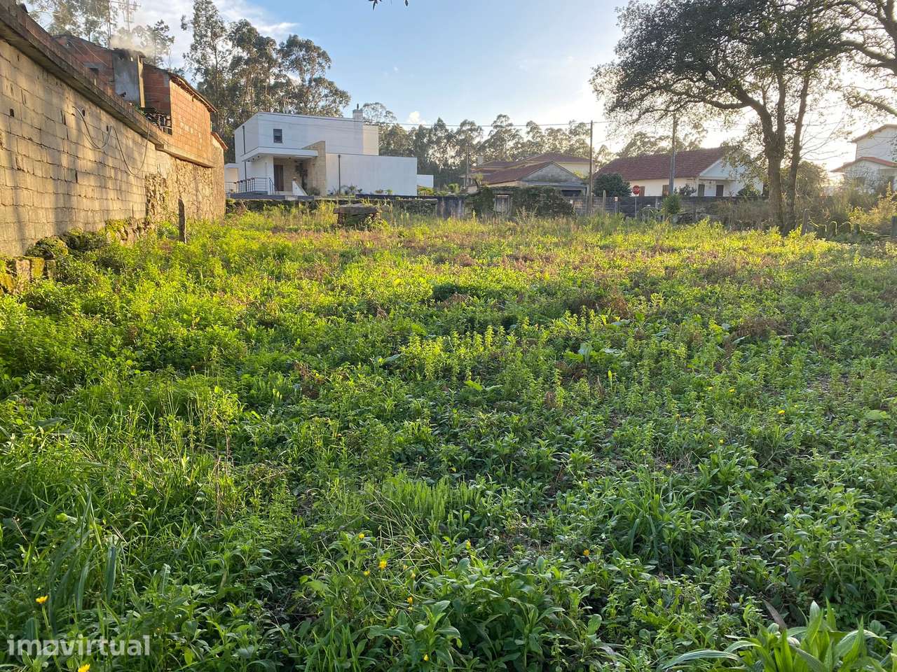 Terreno para construção com 410m² em Vila Cova - Grande imagem: 3/16
