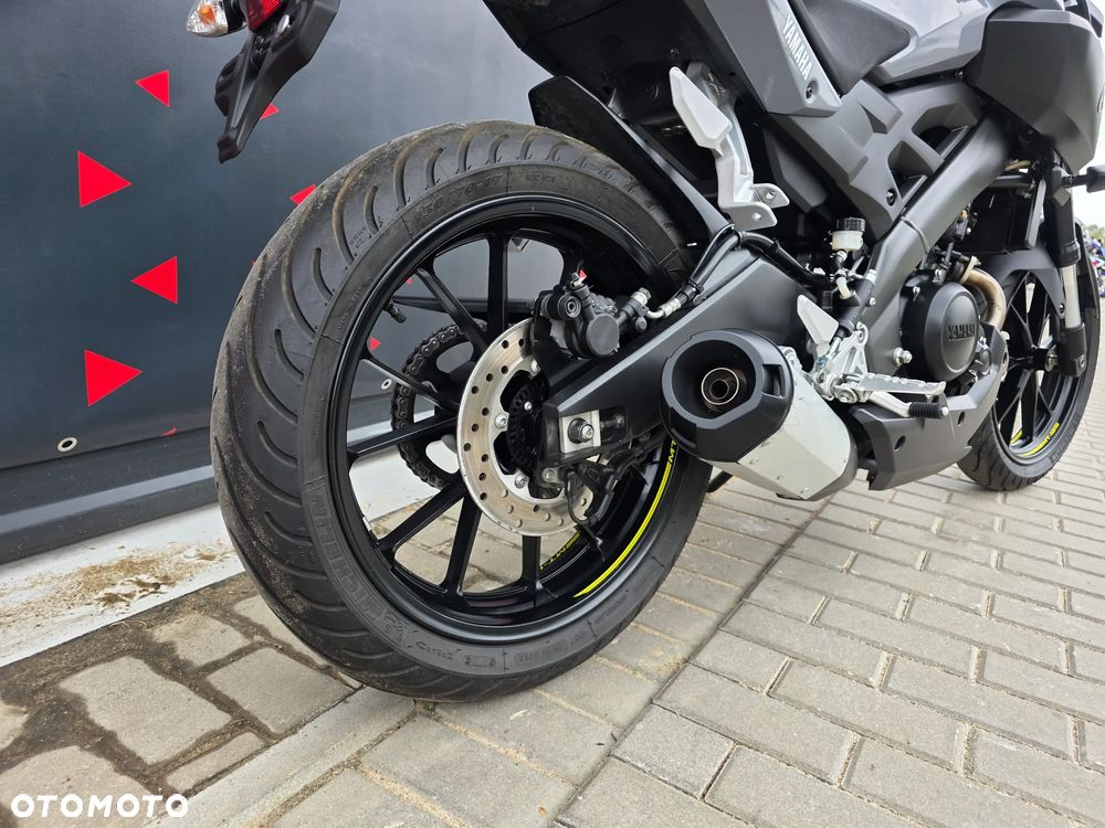 Yamaha MT - 18