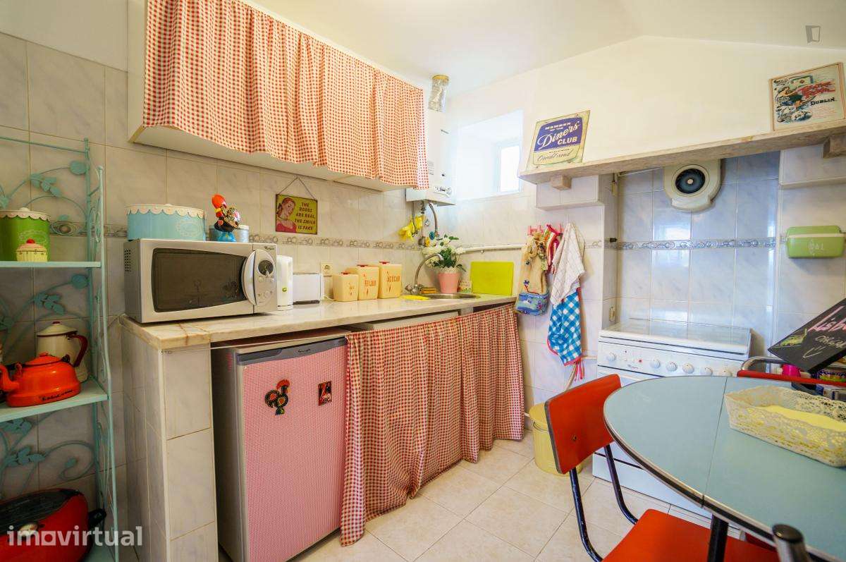 Quarto - localizado em Bairro Alto Lisbon - Grande imagem: 2/14