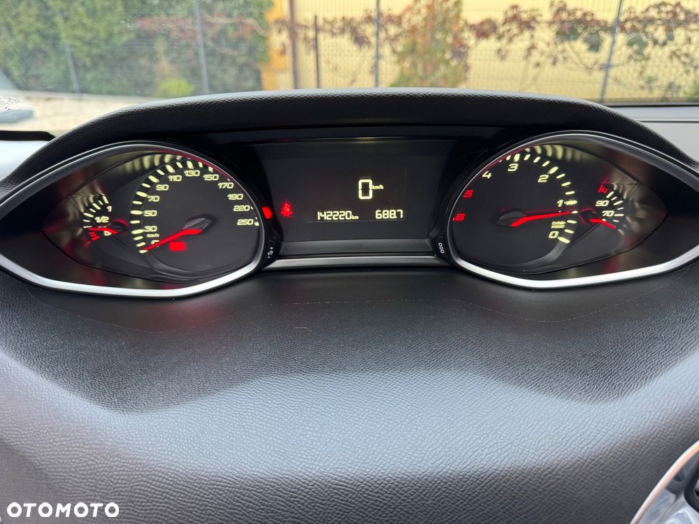 Peugeot 308 SW HDi FAP 110 (Blue Lion) Business Line Niveau 1 - 33