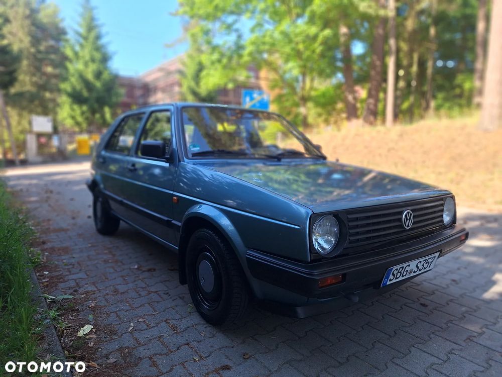 Volkswagen Golf 1.6 GL - 2
