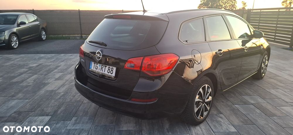 Opel Astra 1.6 Color Edition - 5