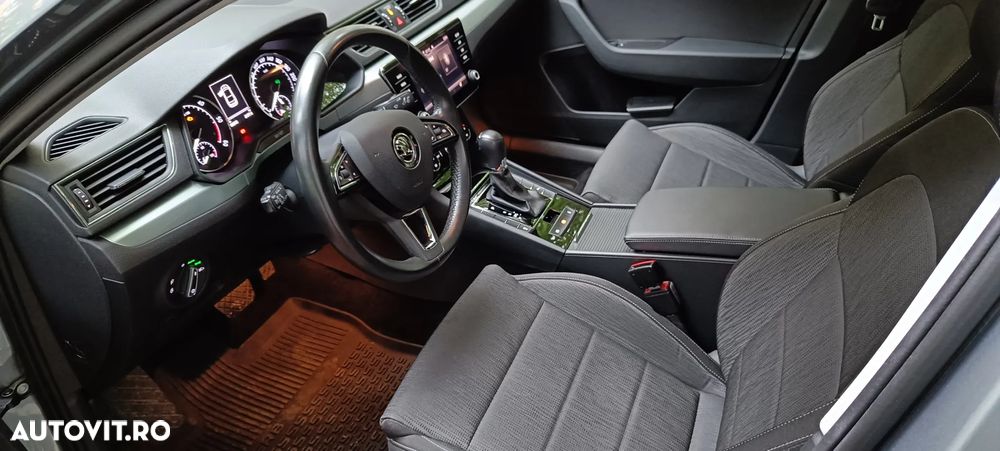 Skoda Superb 2.0 TDI DSG Ambition - 13