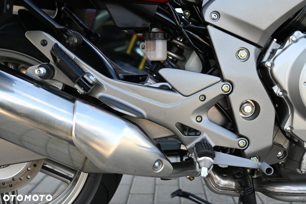 Honda CBF - 35