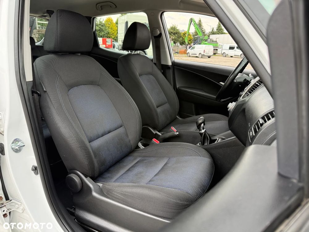 Hyundai ix20 1.4 Comfort - 23
