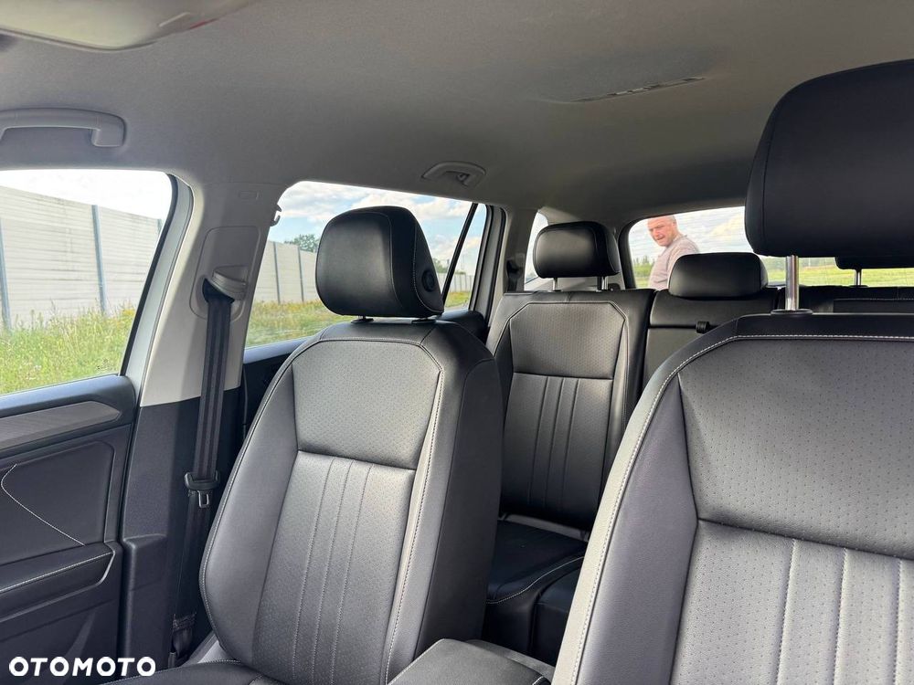 Volkswagen Tiguan - 8