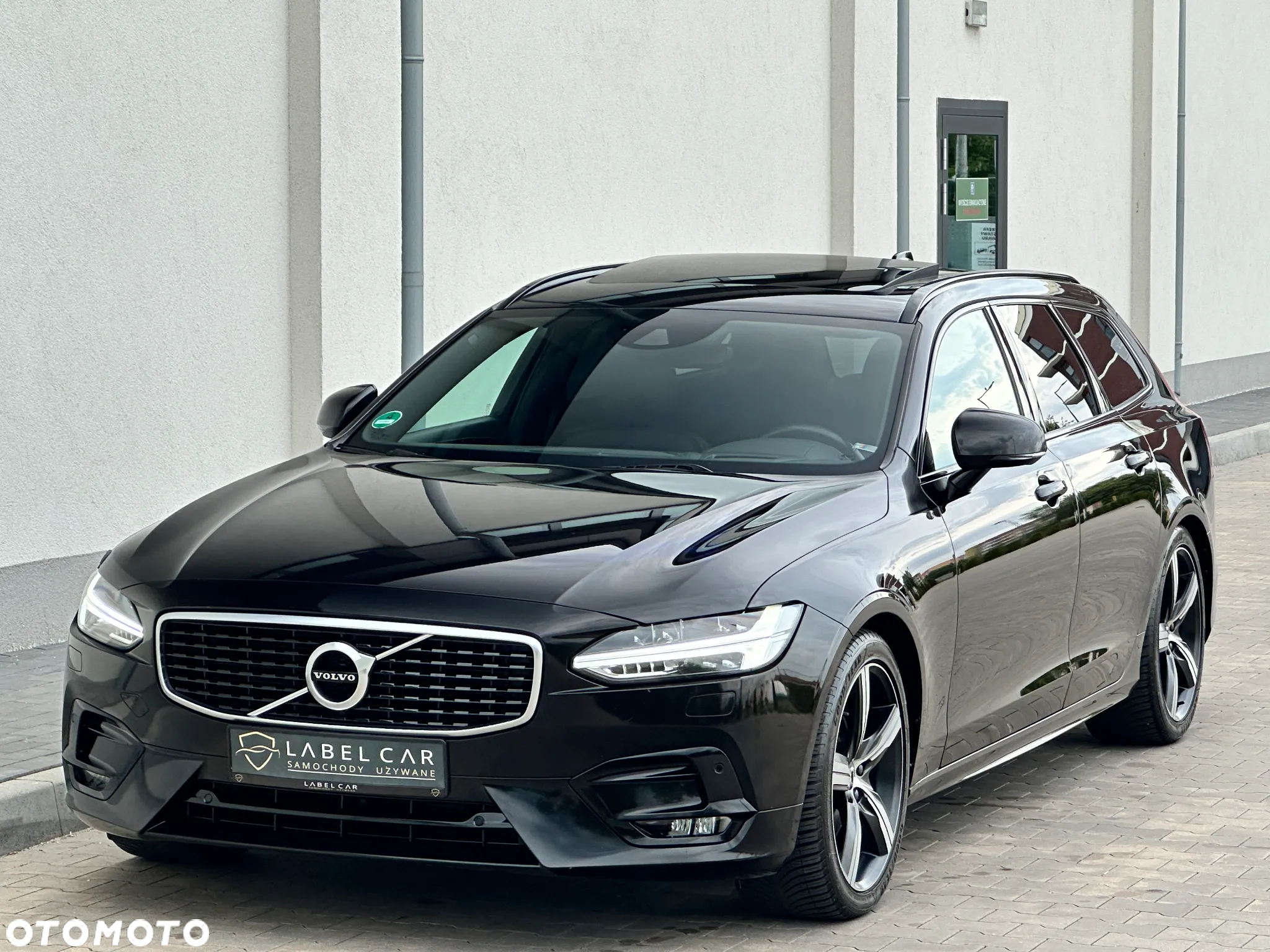 Volvo V90 D5 AWD Geartronic R Design - 40