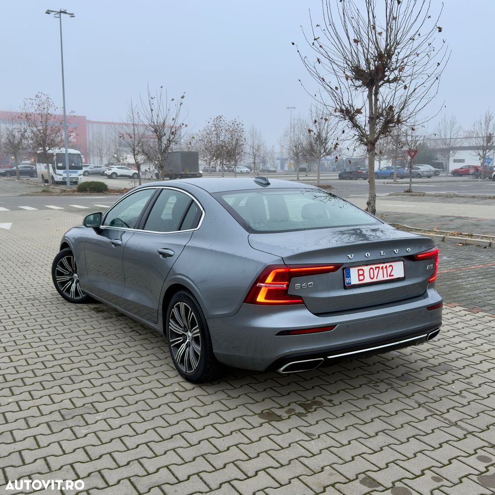 Volvo S60 - 3