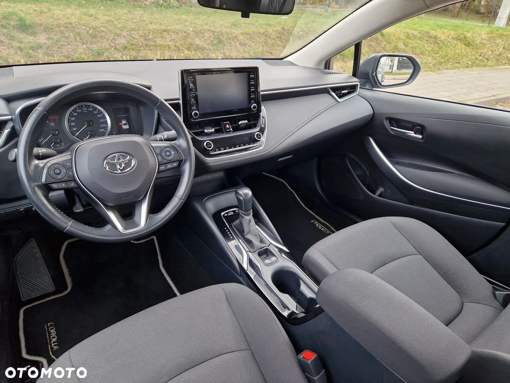 Toyota Corolla 1.8 Hybrid Comfort - 19