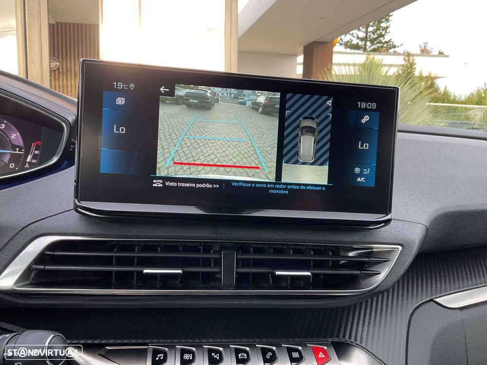 Peugeot 3008 1.2 PureTech Allure - 29