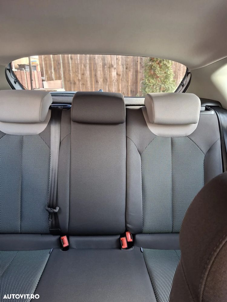 Seat Leon 1.6 Style - 11