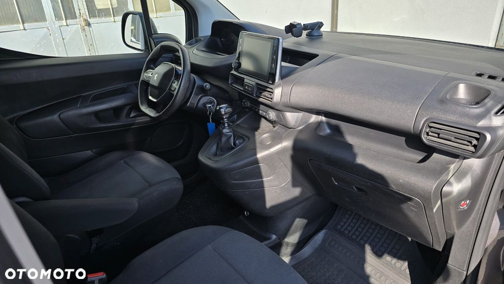 Peugeot Partner - 17