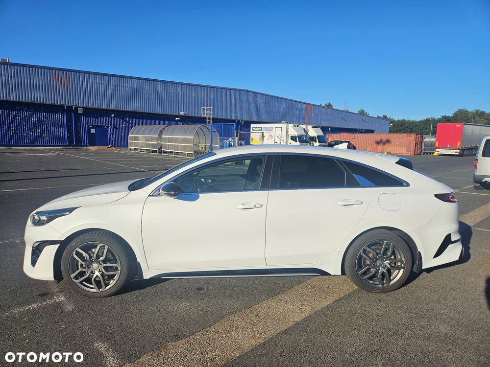 Kia ProCeed - 6