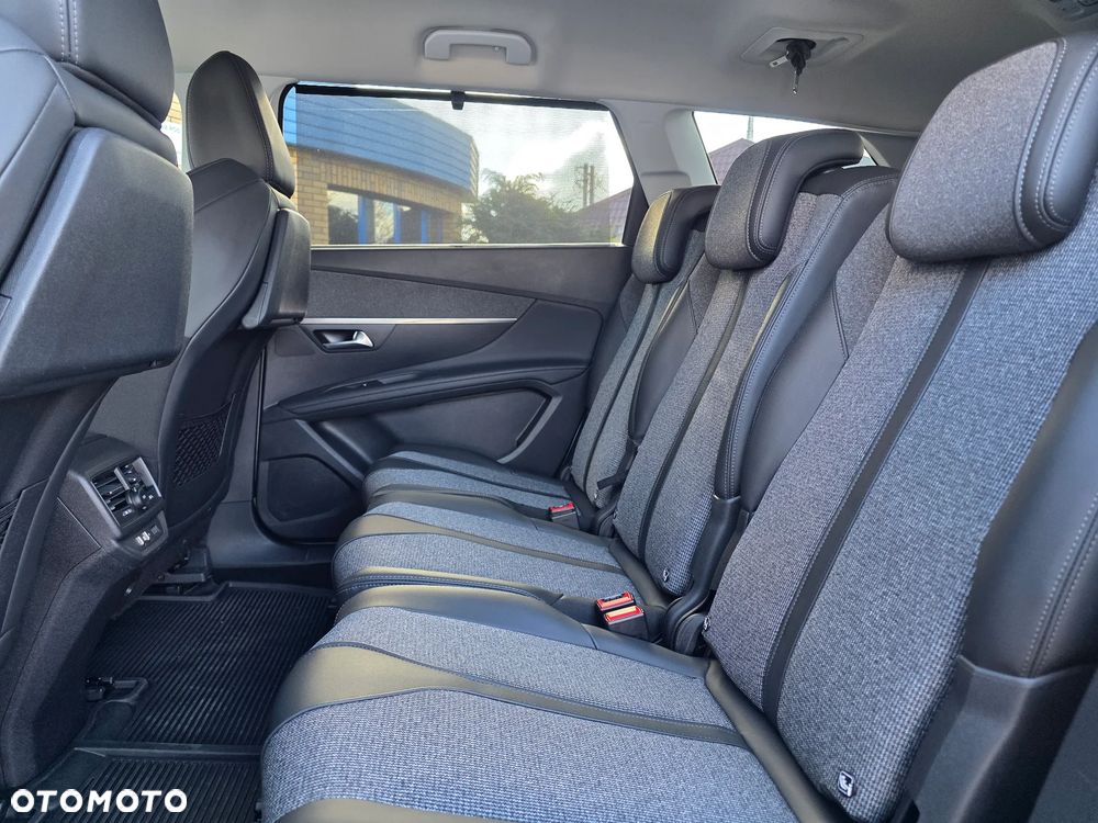Peugeot 5008 1.5 BlueHDi Allure S&S EAT8 - 28
