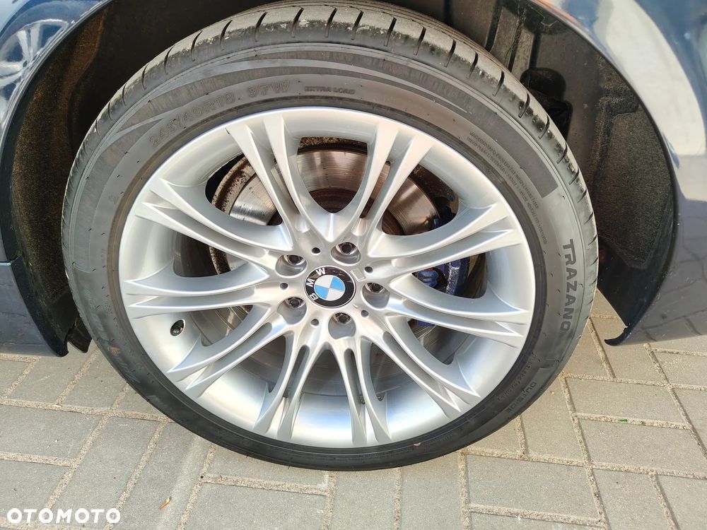 BMW Seria 5 - 38
