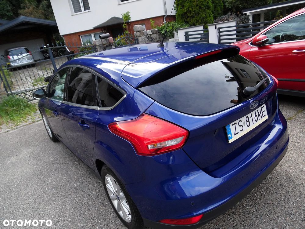 Ford Focus - 11