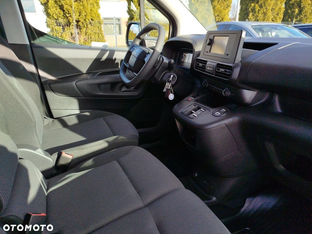 Toyota Proace City - 9