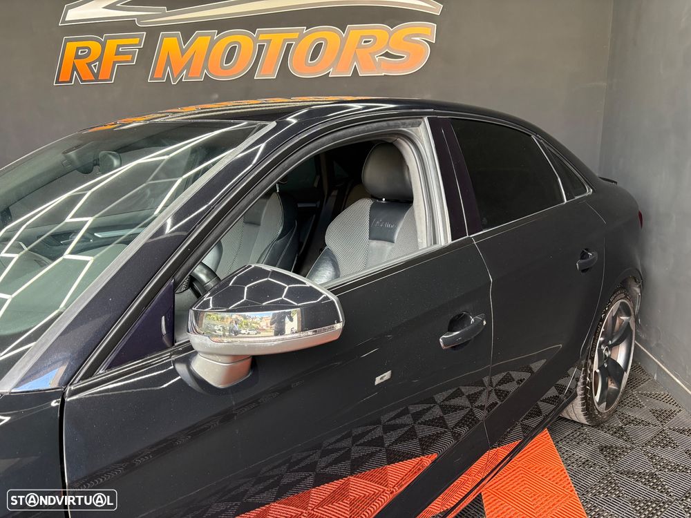 Audi A3 Limousine 2.0 TDI S-line - 19