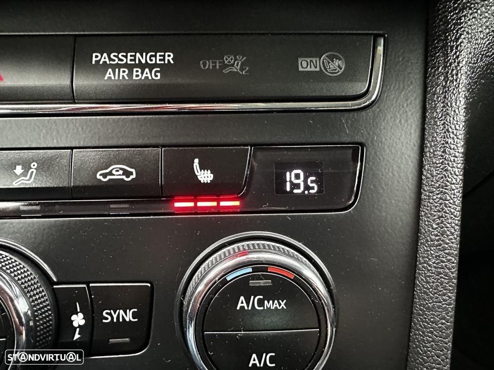 SEAT Leon 2.0 TDI FR S/S - 32