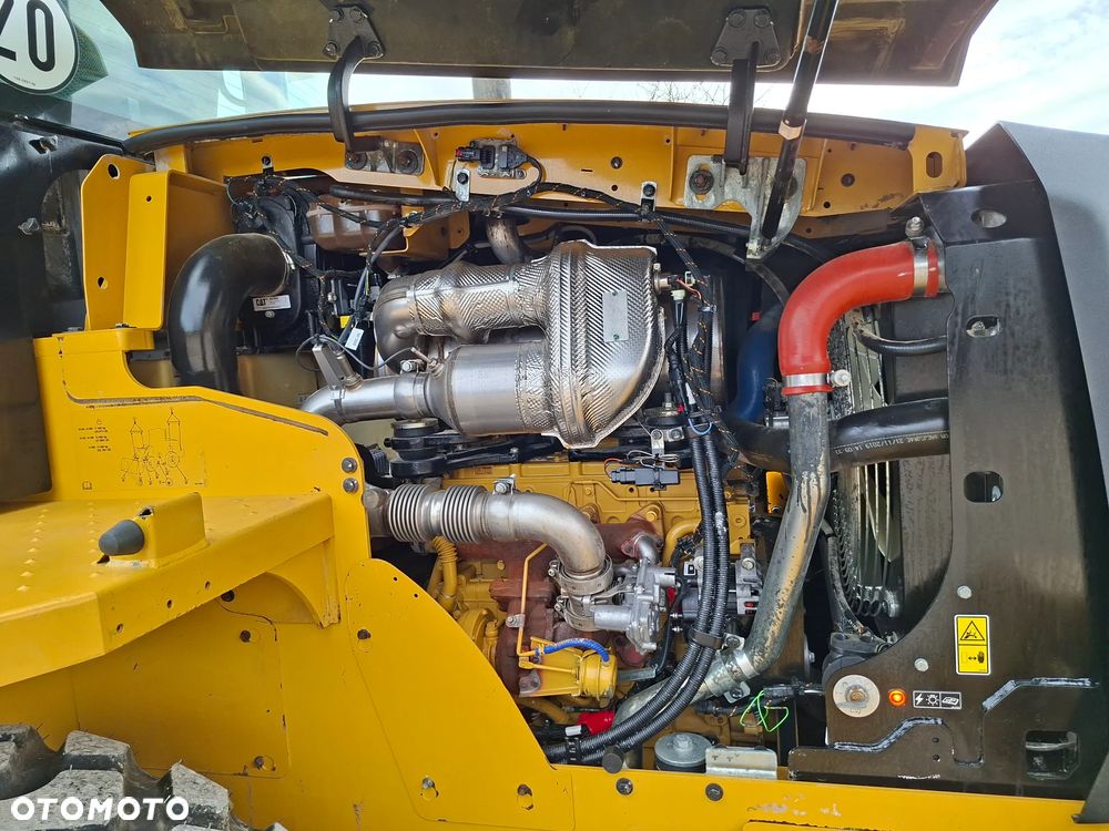 Caterpillar CAT 914 M - 36