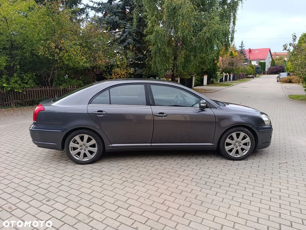 Toyota Avensis 2008 photo 5