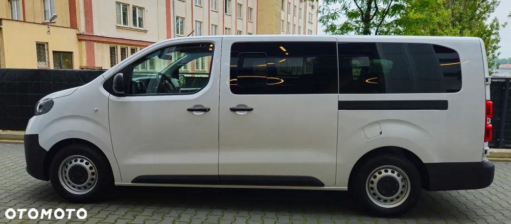 Toyota Proace Verso 2.0 D4-D Medium Combi - 2
