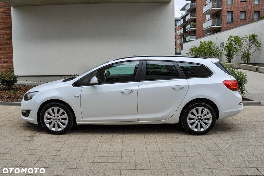 Opel Astra - 2