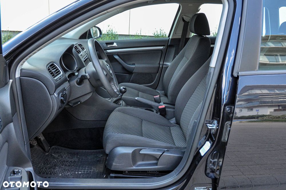 Volkswagen Golf - 7