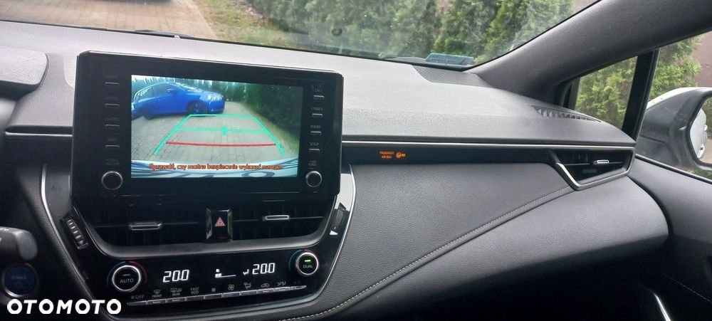 Toyota Corolla 1.8 Hybrid GPF Comfort - 18