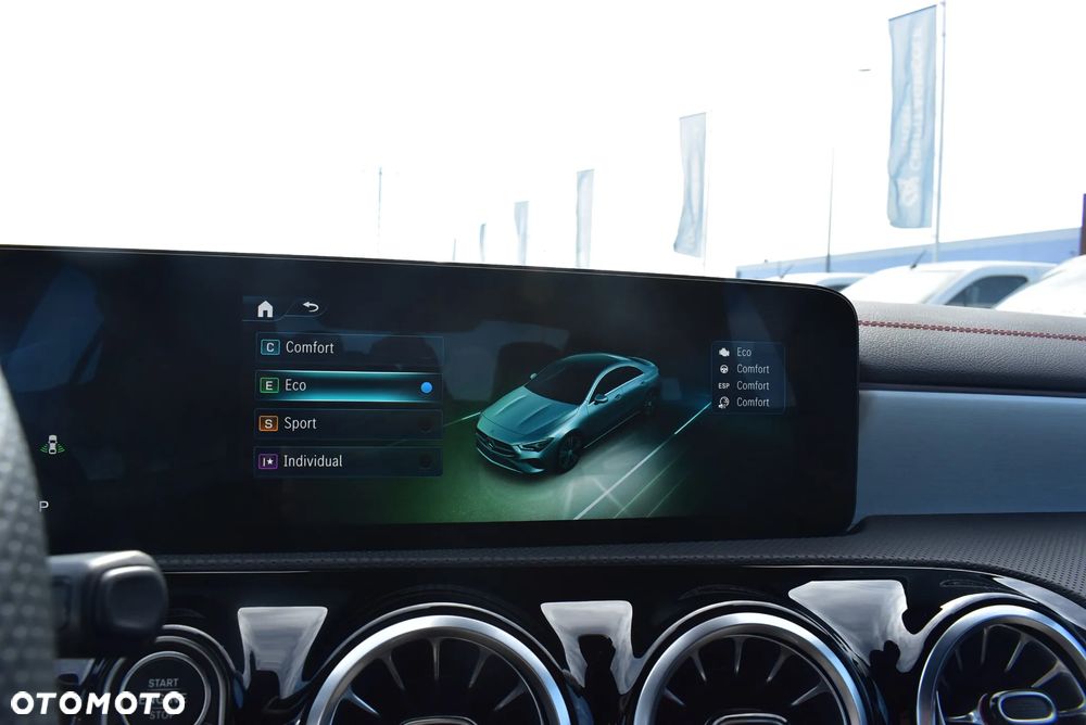 Mercedes-Benz CLA 200 mHEV 7G-DCT - 28