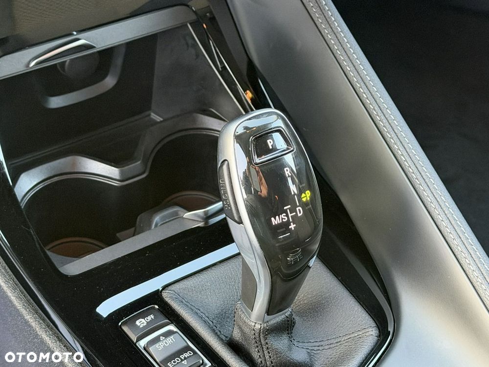 BMW X2 sDrive18d - 25