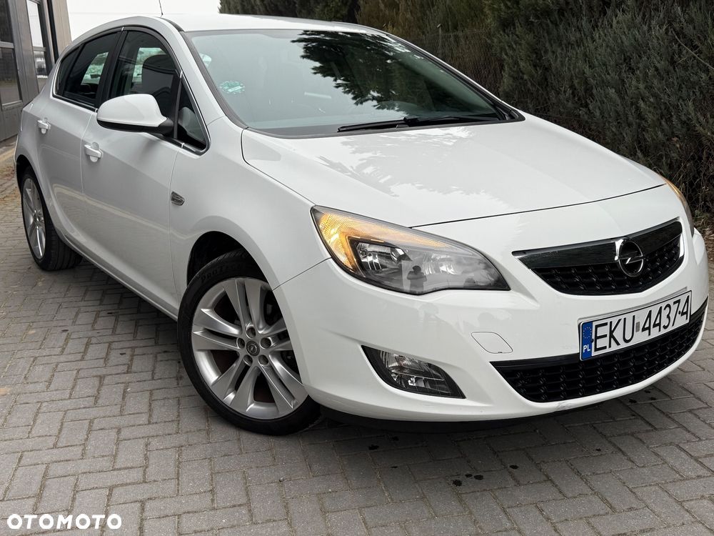 Opel Astra 1.4 Turbo - 17