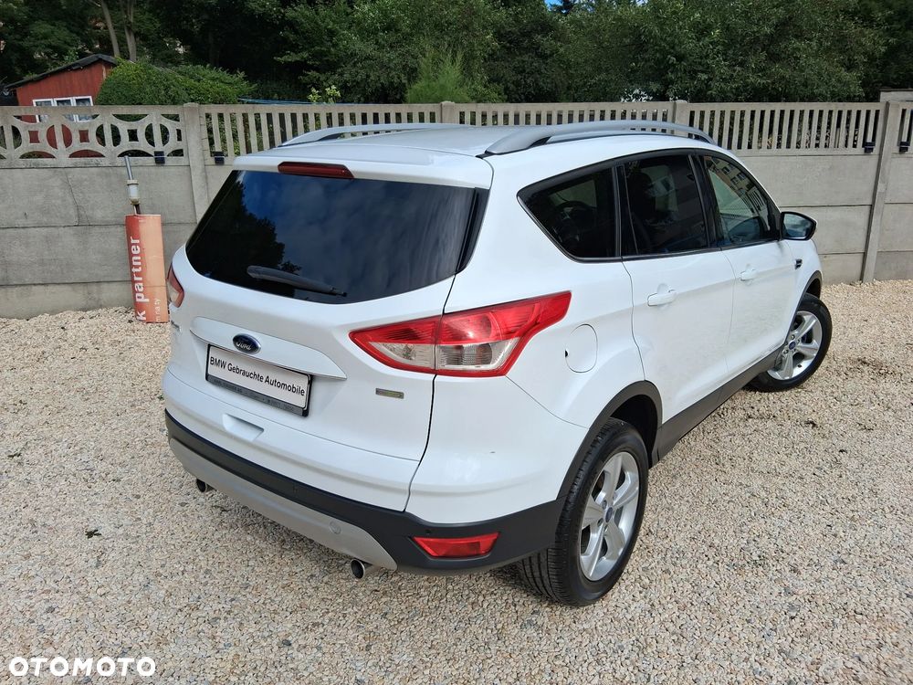 Ford Kuga 1.6 EcoBoost 2x4 Trend - 36