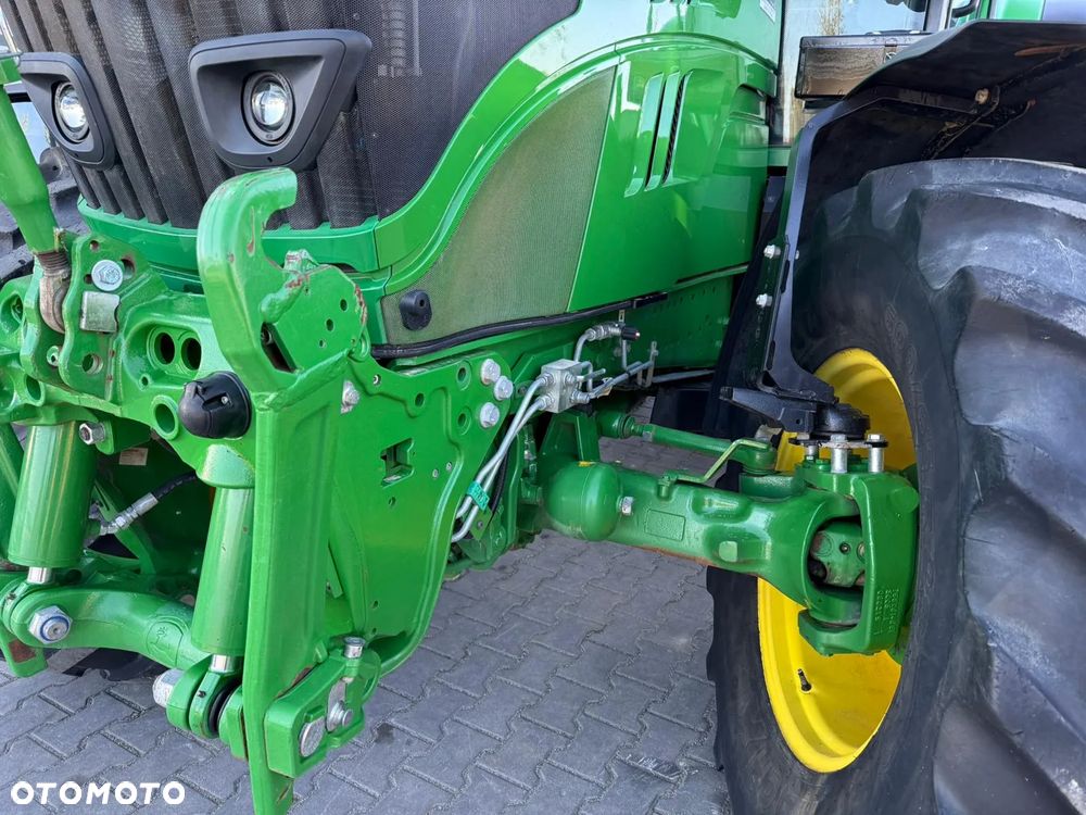 John Deere 6175 M 6195  r - 7