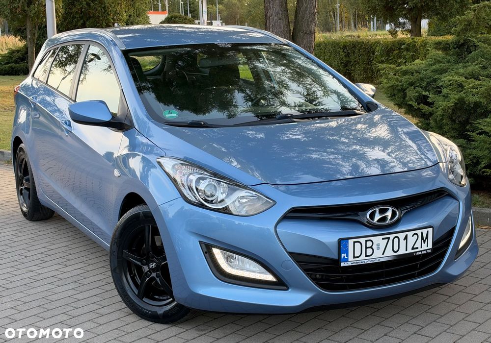 Hyundai i30 1.6 Premium - 12