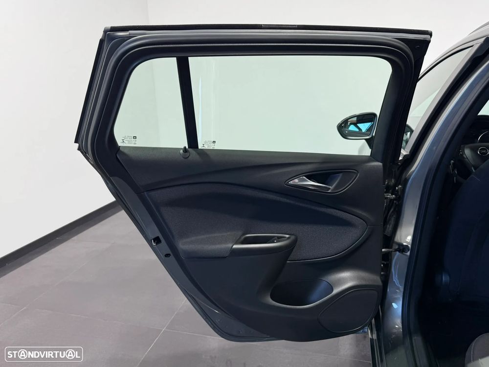 Opel Astra Sports Tourer 1.5 D Design & Tech S/S - 38