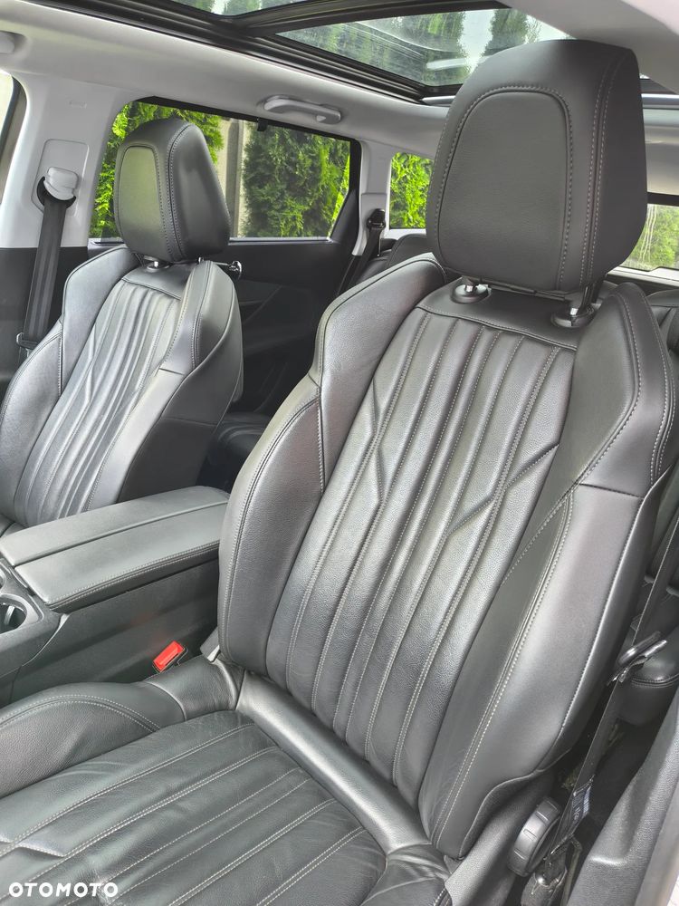 Peugeot 5008 1.2 PureTech Allure Pack S&S - 19