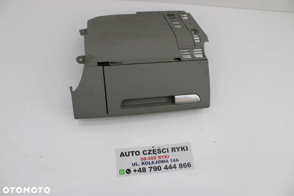 Audi A2 Schowek Pasażera - 1