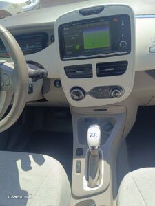 Renault Zoe (c/ Bateria) 22 kwh Life - 11