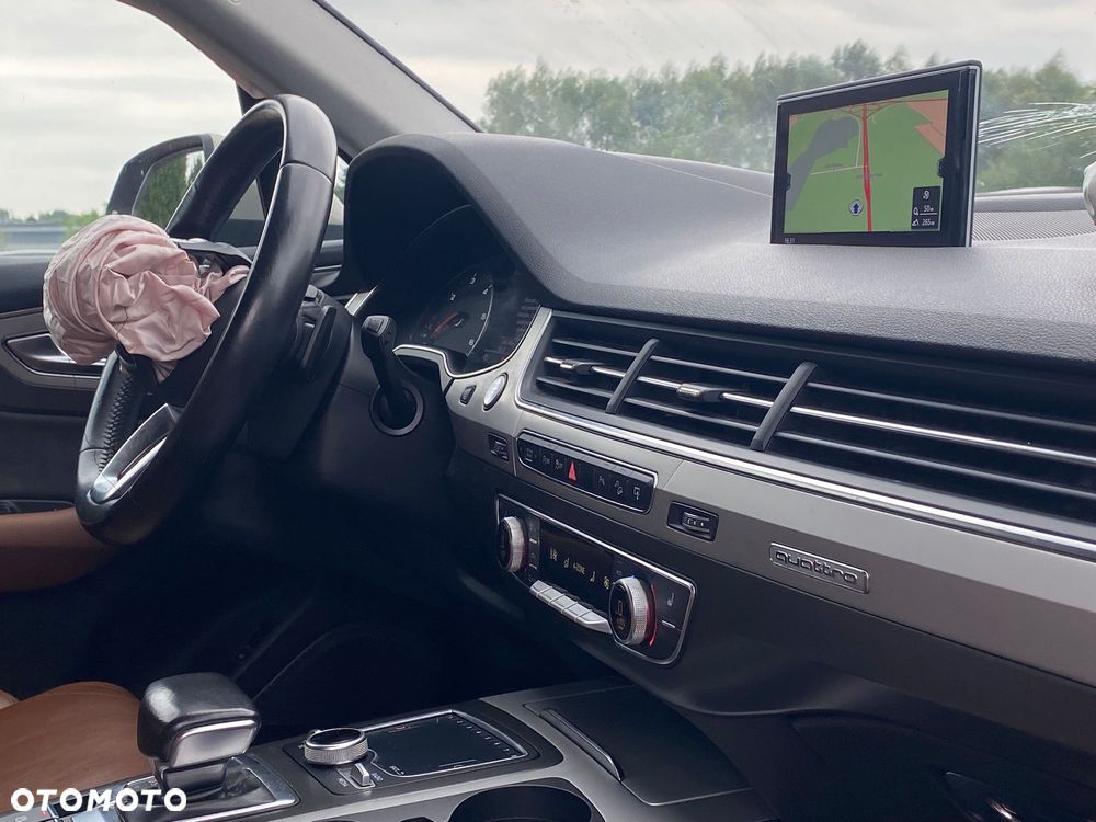 Audi Q7 3.0 TDI Quattro Tiptronic - 12
