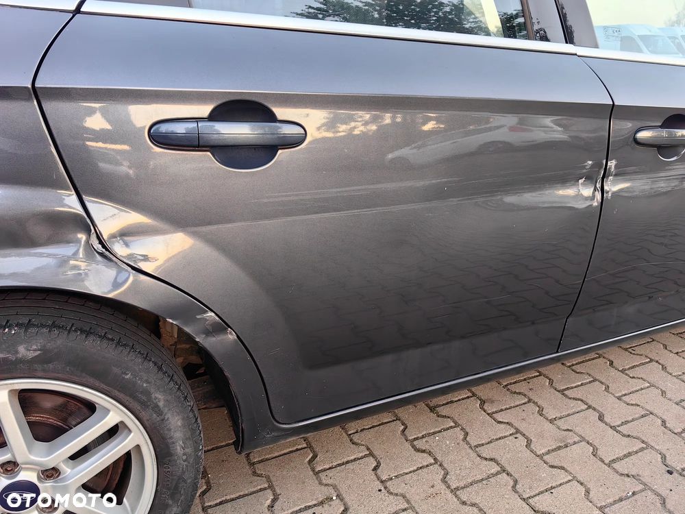 Ford Mondeo 2.0 TDCi Titanium - 9