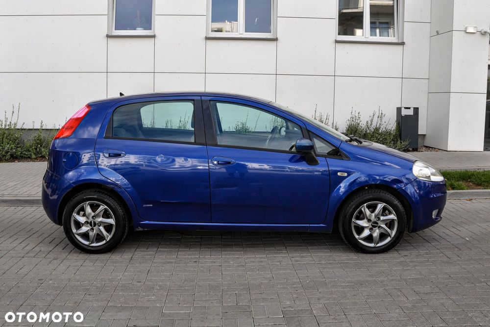 Fiat Grande Punto - 5