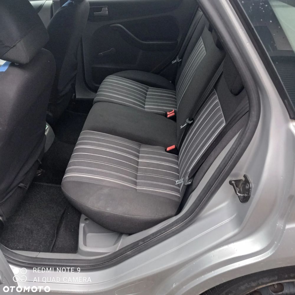 Ford Focus 1.6 TDCi Trend - 9