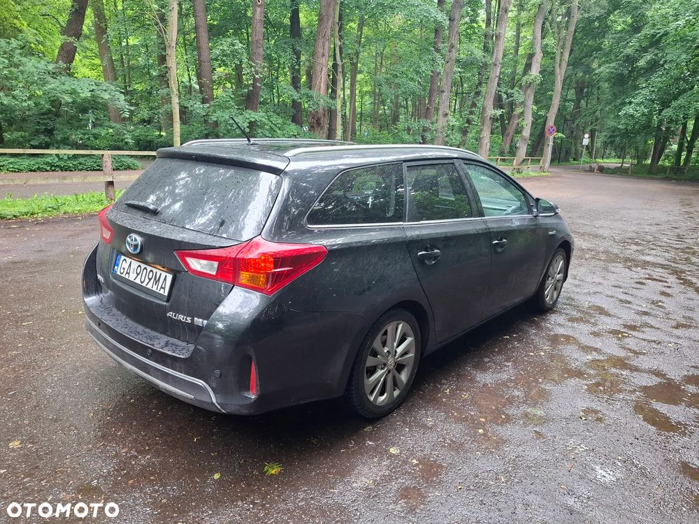 Toyota Auris - 4