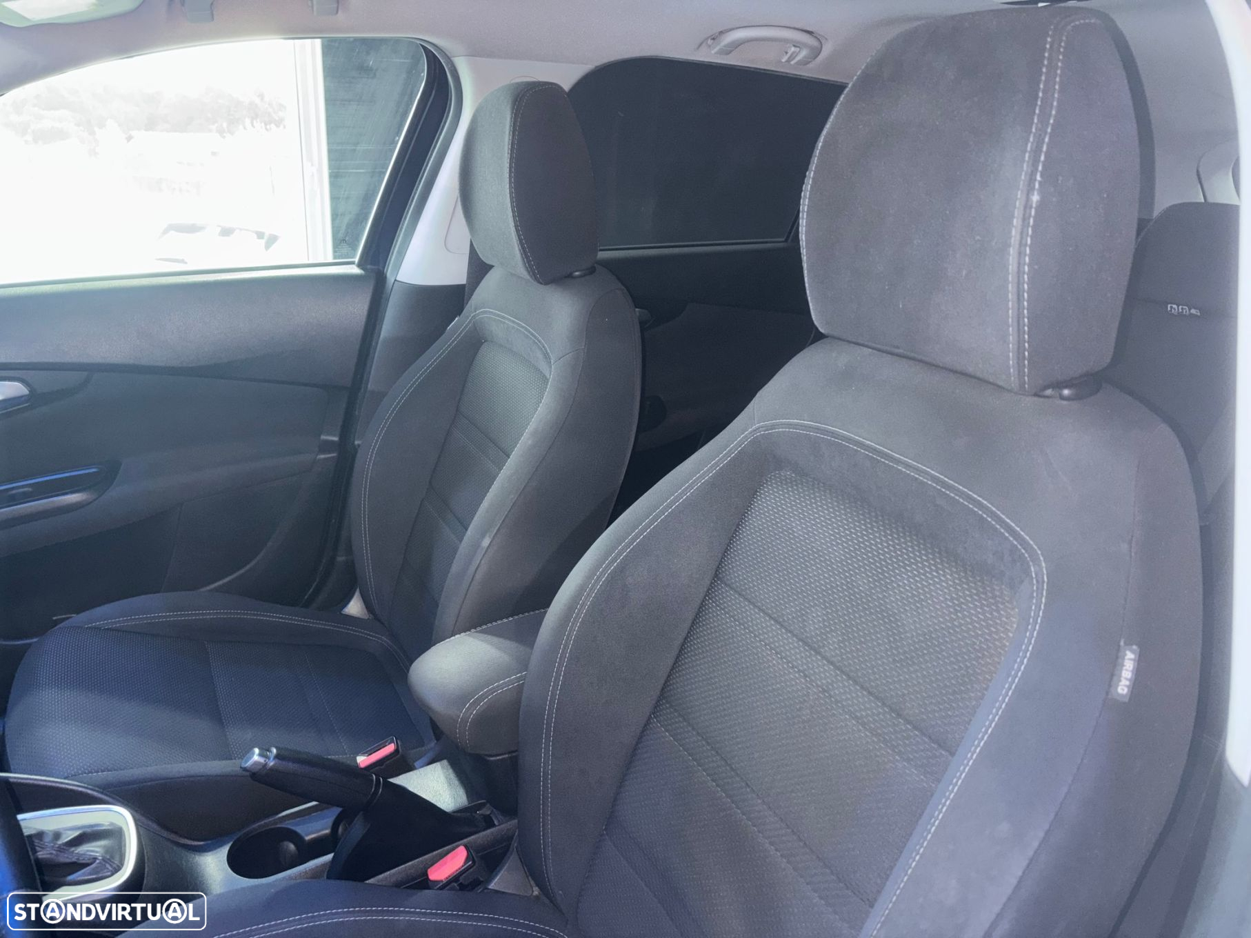 Fiat Tipo Station Wagon 1.6 M-Jet Lounge Tech J17 DCT - 8