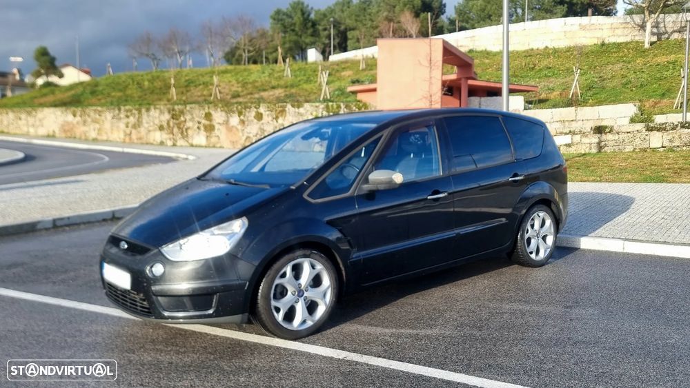 Ford S-Max 2.0 TDCi Titanium 7L - 6