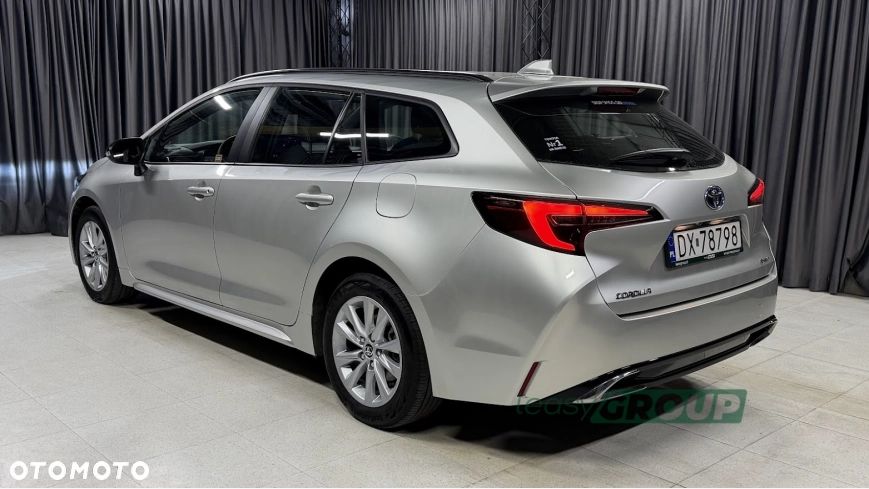 Toyota Corolla 1.8 Hybrid Comfort - 6