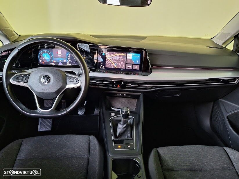 VW Golf Variant - 6